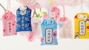 Cách làm bùa đánh bài - Bí quyết đơn giản nhưng hiệu quả 1 Cách làm bùa đánh bài – Bí quyết đơn giản nhưng hiệu quả